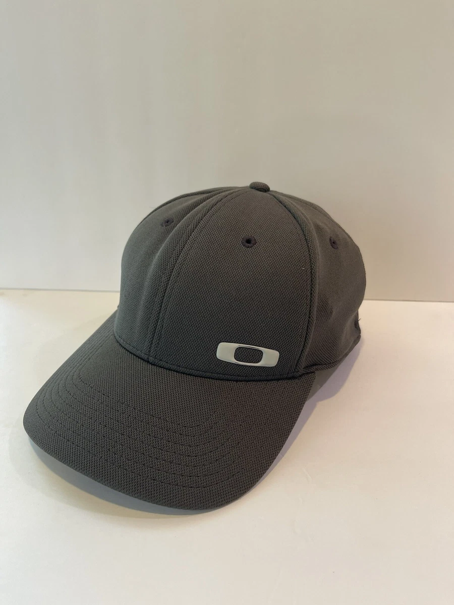 Vintage Y2K 2000s Oakley Tactical Field Flex Fit Hat S/M