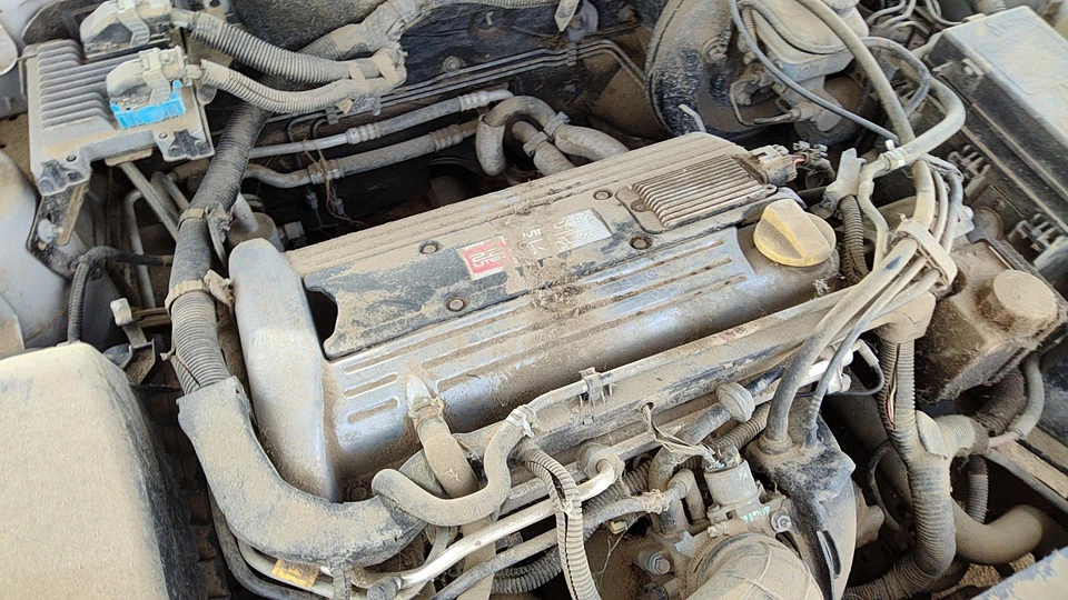 2000-2004 Saturn L100 tampa de válvula fabricante de equipamento original 2.2l Dohc 24426735 - Imagem 4 de 4