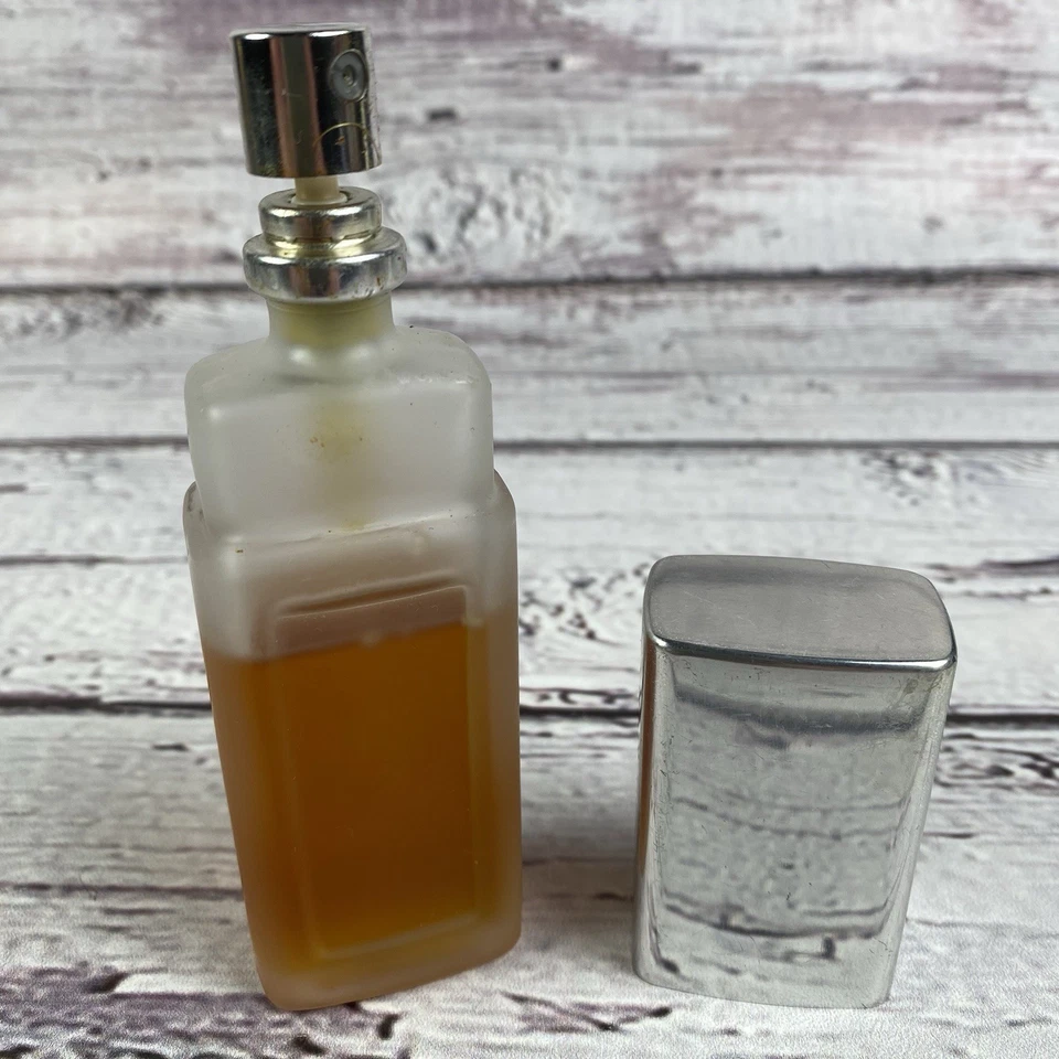 Estée Lauder Estée Super Cologne Spray 1.5 fl oz Vintage 1970's Frosted Bottle - Image 3 of 4