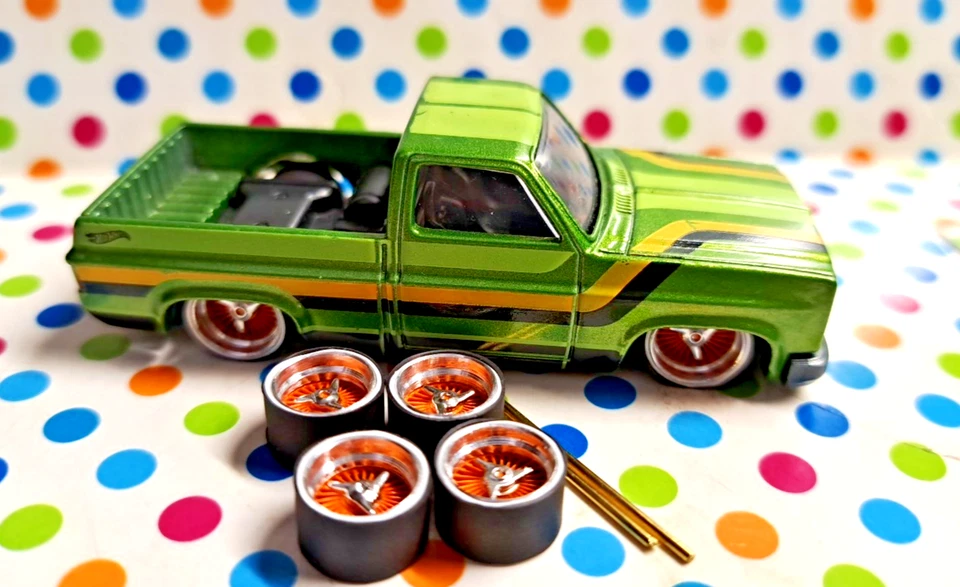 CUSTOM WHEELS ALLOY 1/64 DAYTON FITS ON 83 SILVERADO LOWRIDER 5 SETS new - Image 4 of 4