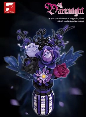 Toller Blumenstrauß lila Gothic Konstruktion Beinart mit Vase 1218 Stck.