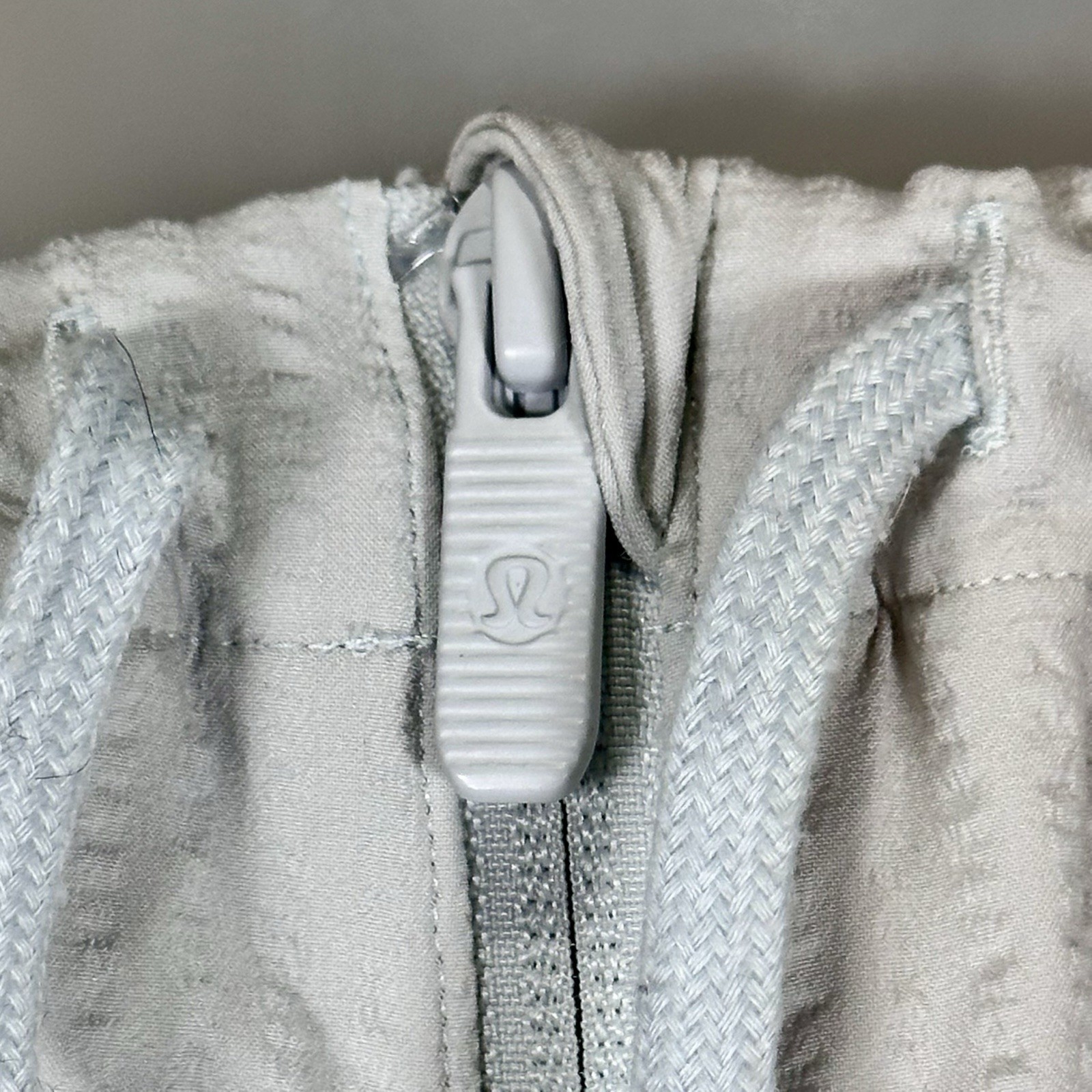 Lululemon Pack Light Pullover Jacket Ocean Air Bl… - image 17