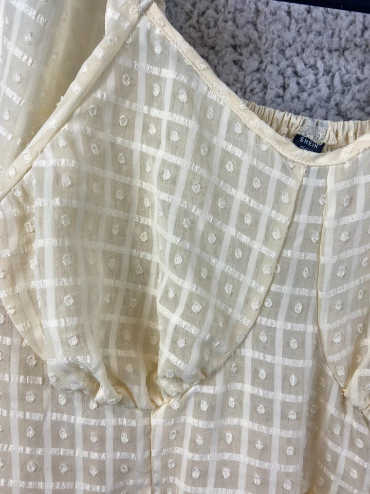 Mameluco beige claro con volantes manga larga capas elástico espalda cuello redondo talla 1XL Foto 4 de 4