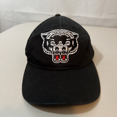 Okvmi Brand men's Wolves hat CapOne Size  black Strapback