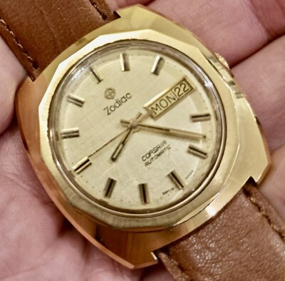 ✓ ZODIAC Corsair - Gold Plated - Automatic - Rare SWISS Watch