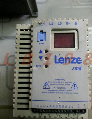 One LENZE inverter ESMD552L4TXA 5.5KW 380V #D2