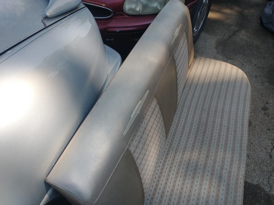 1959-60 Pontiac Catalina Bonneville Star Chief 4 dr Rear Back Seat Upper & Lower - Image 4 of 4