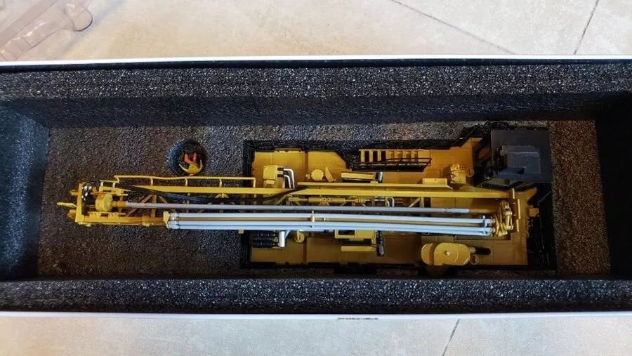 1/50 DM Caterpilla MD6250 #85581 Rotary Blasthole Drill w 1/50 DM Caterpilla MD6250 #85581 Rotary Blasthole Drill w