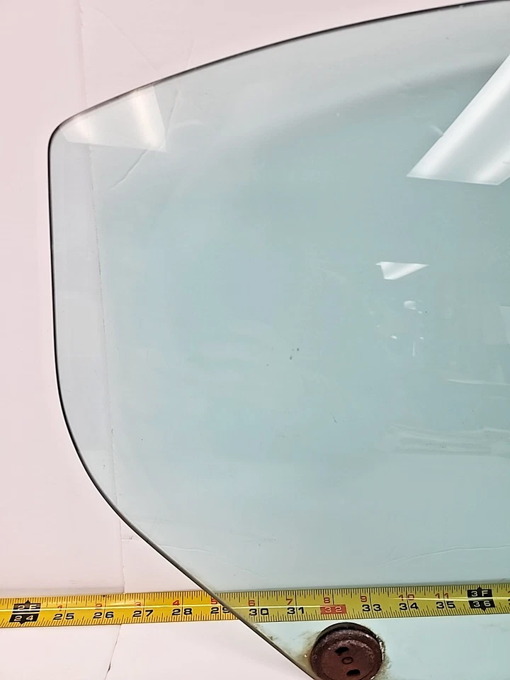 Used OEM GM Right-Hand Quarter Window 1968-1972 Pontiac Lemans / GTO (DG199) - Image 2 of 4