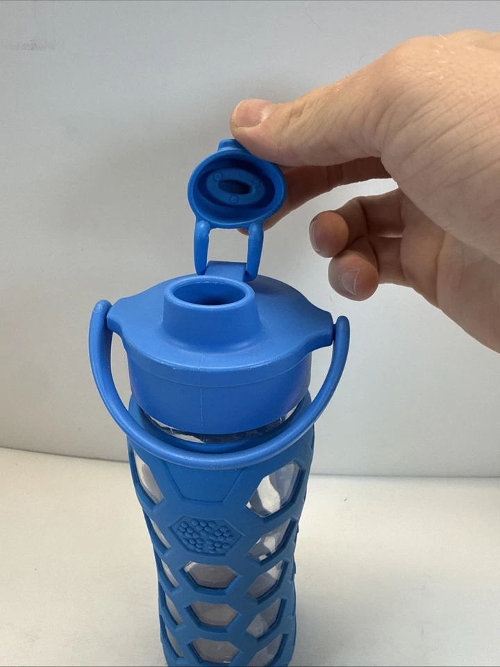 Lifefactory Glass Water Bottle 22oz Blue Hex Silicone Grip Flip Cap Handle - Image 3 of 4