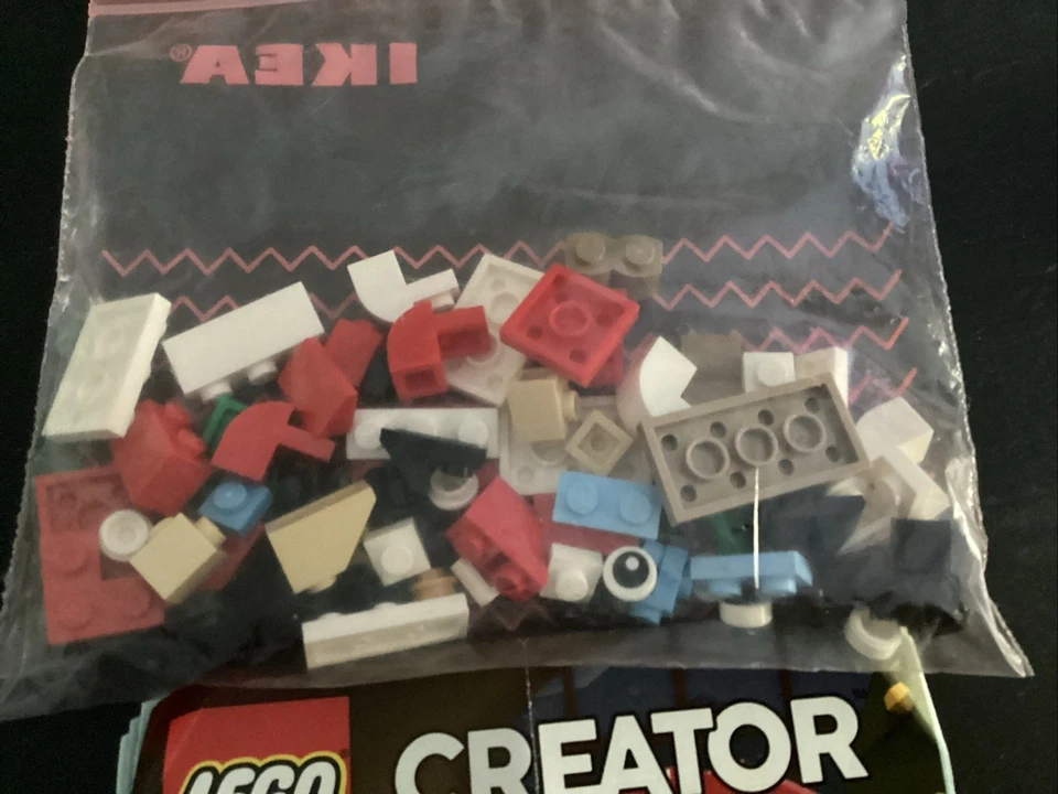 LEGO 30573 Santa, photo 3 of 3