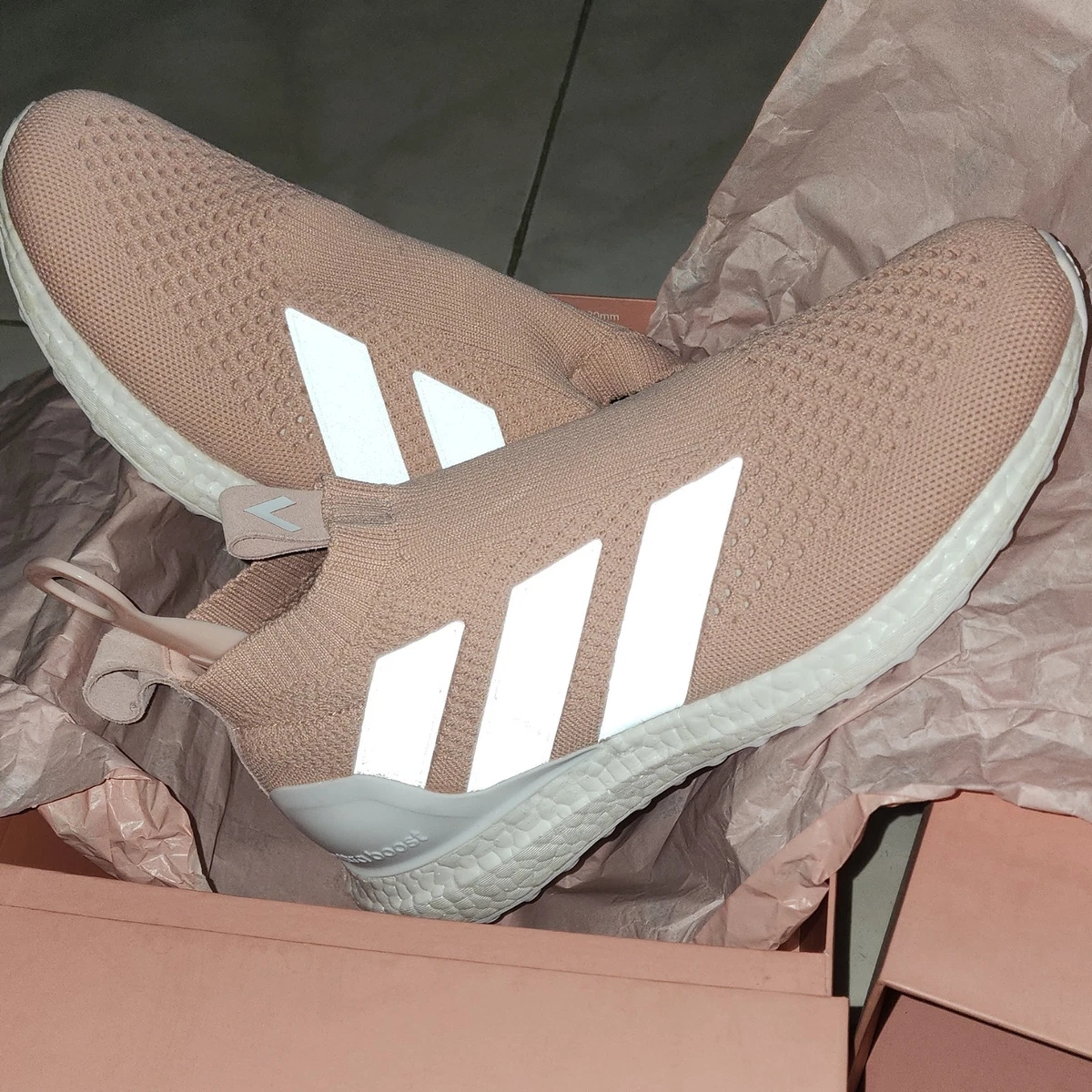 adidas Kith x Ace 16+ PureControl UltraBoost Flamingos | eBay adidas Kith x Ace 16+ PureControl UltraBoost Flamingos | eBay