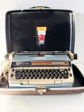 vintage smith corona electra 220 automatic typewriter with original brown thumbnail