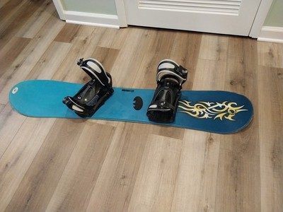 Killer Loop Snowboard 140 cm (BINDINGS NOT INCLUDED)