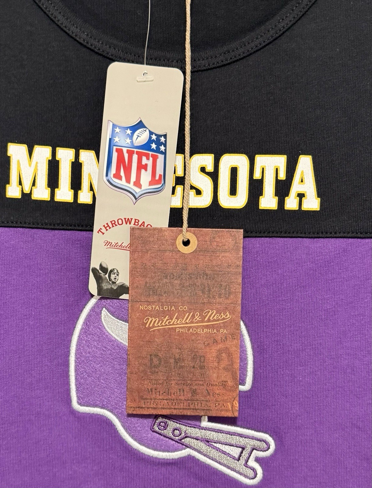 Minnesota Vikings Mitchell & Ness NFL Tank Top Embroidery Logo (Mens XL) New view 3