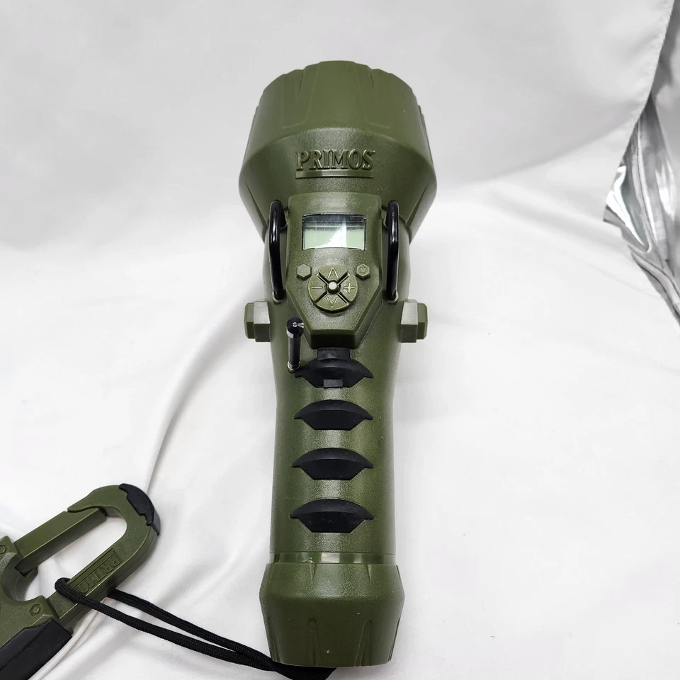 Primos Power Dogg Predator Call 3751 Coyote Fox Hunting w/ Remote Tested Working - Image 4 of 4