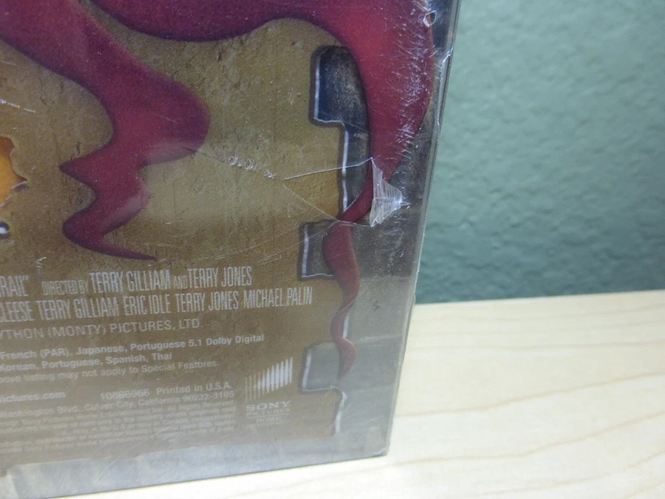 Monty Python and the Holy Grail (Blu-ray, Limited Edition Castle Box Set) New - Image 4 of 4