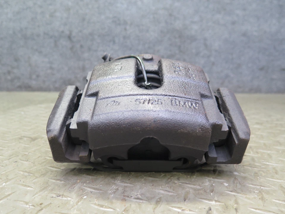 01-06 BMW E46 330i 330Ci RWD SET OF 2 FRONT LEFT & RIGHT BRAKE CALIPER 77K OEM - Image 4 of 4