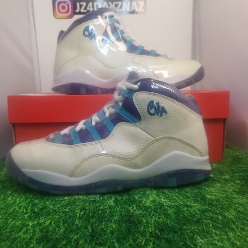 Size 7- Jordan 10 Retro Charlotte Hornets Retro #310806-107 - Picture 2 of 23