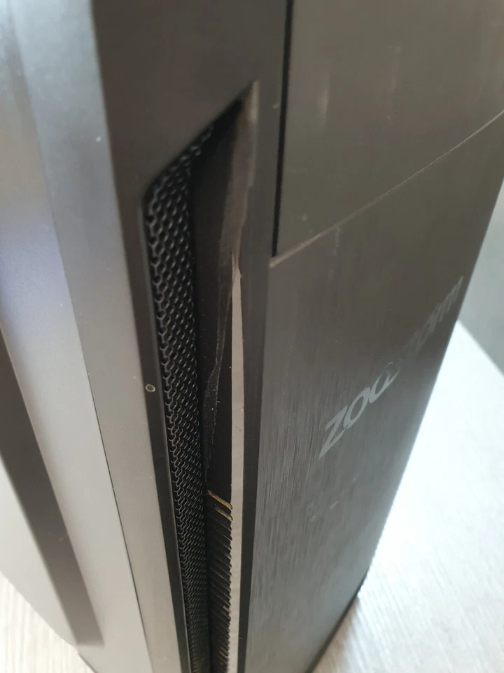 Zoostorm 7200-5325/A i3-7100 8GB DDR4 1TB SSD GeForce GTX 1050 Grade C EA1402 - Image 2 of 4