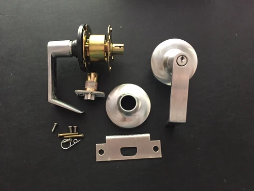 Used Hager Lever - 626  Lock Set Class Room Function,no Keys W-20A1