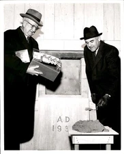 LG2 1961 Orig Photo MINNESOTA MINING AND MANUFACTURING CO BLDG CORNERSTONE 3M