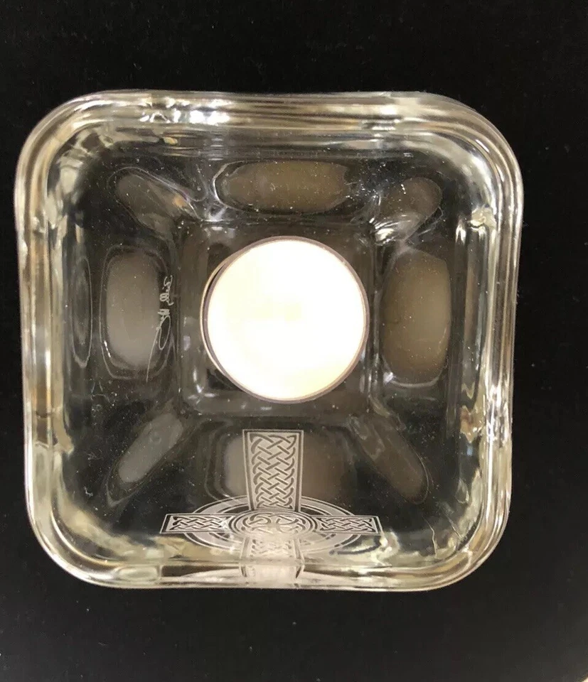 Celtic Jeweled Etched Cross Glass Tea Light Holder Signed By Artist Beautiful - Image 3 of 4
