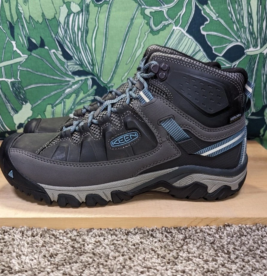 NEW KEEN Targhee III Mid Women s Size 9.5 Waterproof Hiking