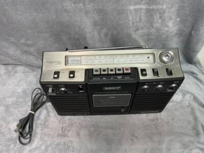 SONY CF-2400 Radio Cassette Audio Stereo Cassette Recorder