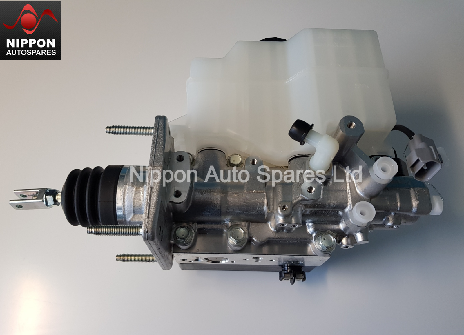 TOYOTA LAND CRUISER BRAKE MASTER CYLINDER 4702560023 GENUINE NEW eBay