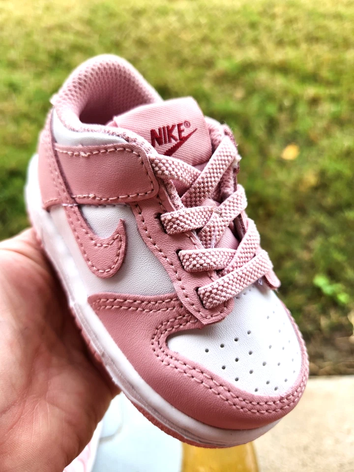 Nike Dunk Low "Granada" Niñas TOTALMENTE NUEVAS Niño Pequeño 5C Foto 4 de 4