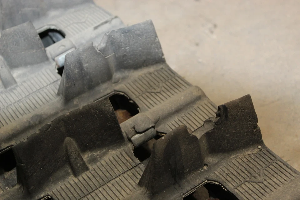 Polaris Rmk 800 2014 155 pulgadas pista 155x15x2,25 paso 2,86 tacos faltantes Foto 4 de 4