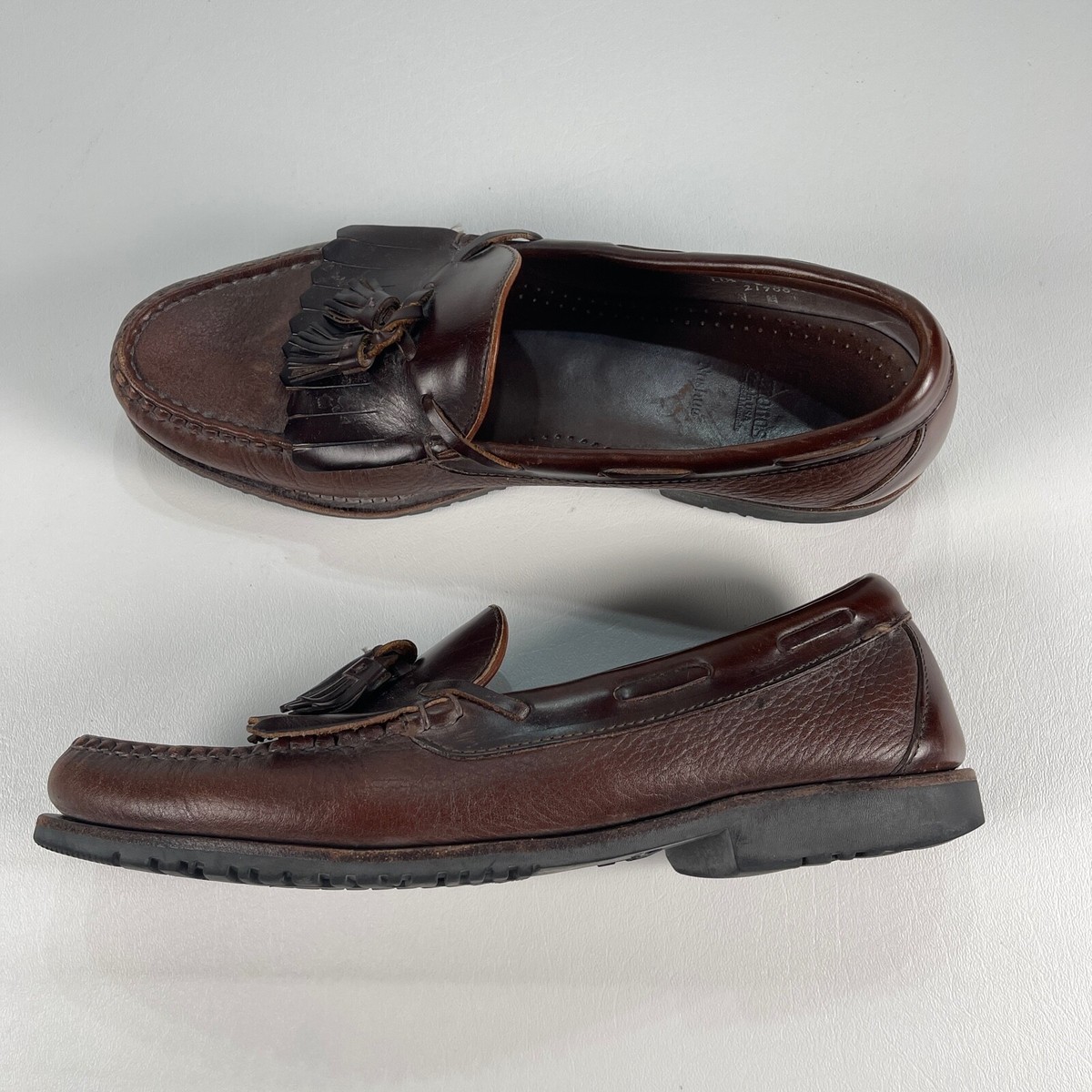 Allen Edmonds Shoes Mens 11.5 B Brown Pebbled Leather Tassel  display picture 2