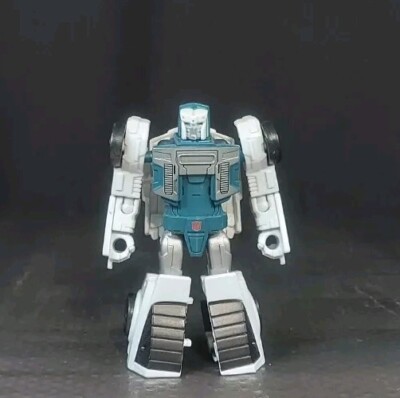 Transformers Power of The Primes Legends TAILGATE
