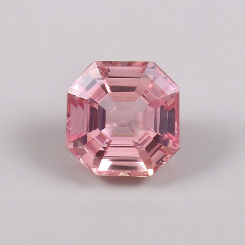 Rubis Naturel De Mogok Rose 21,30 Carats - Coupe Asscher, Certifié AGL, Sans Défaut, Provenance Myanmar