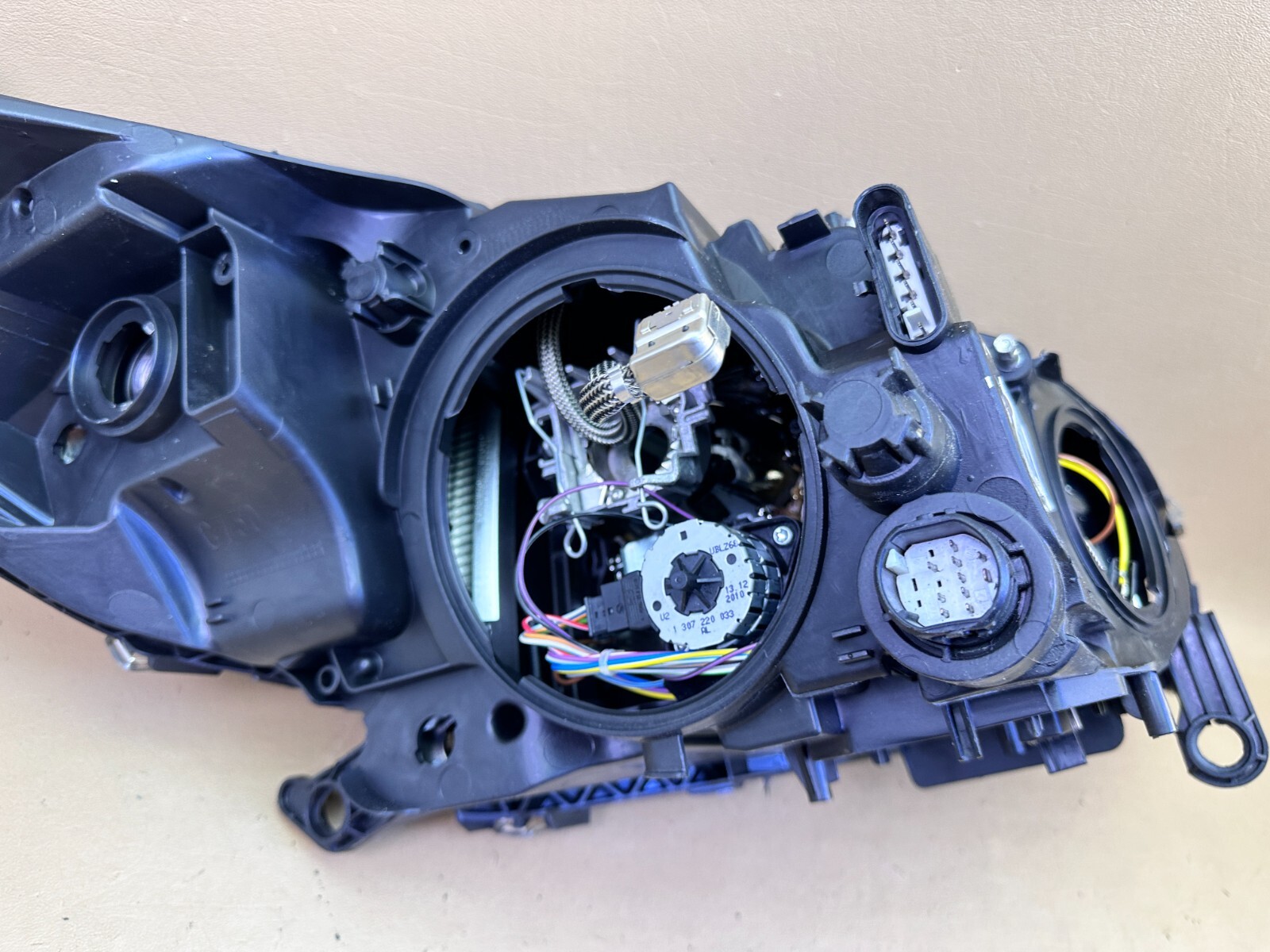 MINT! 2008-2012 MASERATI GRANTURISMO M145 LEFT HEADLIGHT HID XENON BLACK OEM
