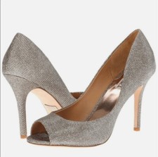NWT Badgley Mischka Silver Diamond Drill Sparkle Heels   Size 8M   NWOB
