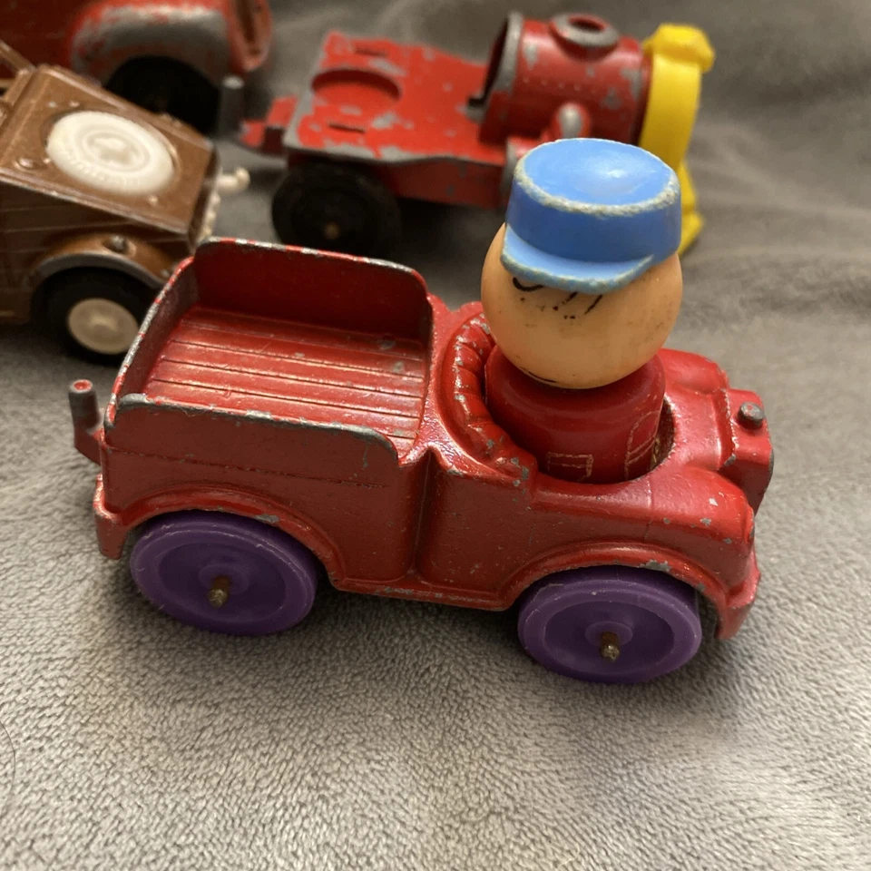 老式 17 件装 Tootsietoy 压铸卡车火车推土机拖车玩偶  — 第 3/4 张图片