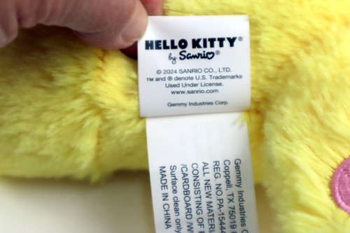 Hello Kitty Easter 14" Side Stepper Musical Greeter Yellow Bunny Hop 2024 *NWT* - Picture 13 of 13