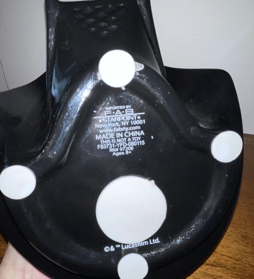 Darth Vader Helmet Coin Bank Ceramic 7" x 9" Star Wars Lucas Films - Image 2 of 4