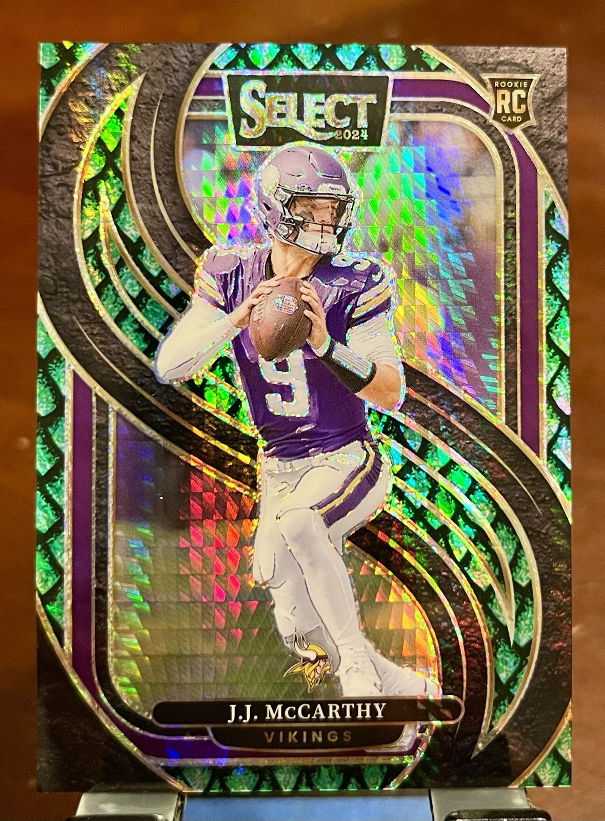 2024 PANINI SELECT INTL 134 JJ MCCARTHY PREMIER LEVEL DRAGON SCALE PRIZM /81! 🔥