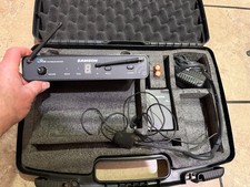 Samson CR88 Wireless Receiver w/ CB88 transmi...
