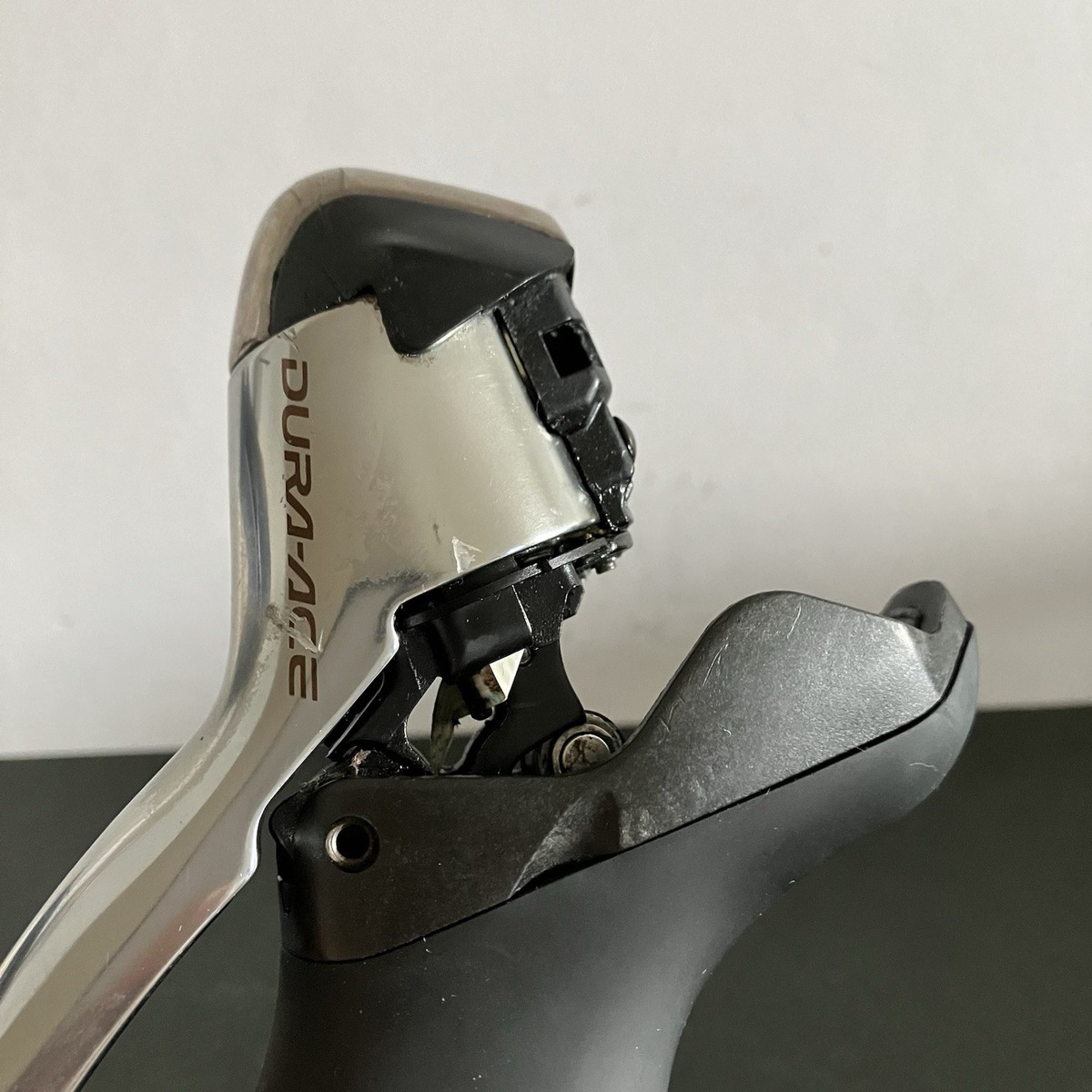 Shimano Dura-Ace Double 10-Speed Road Shift Lever (ST7800) for