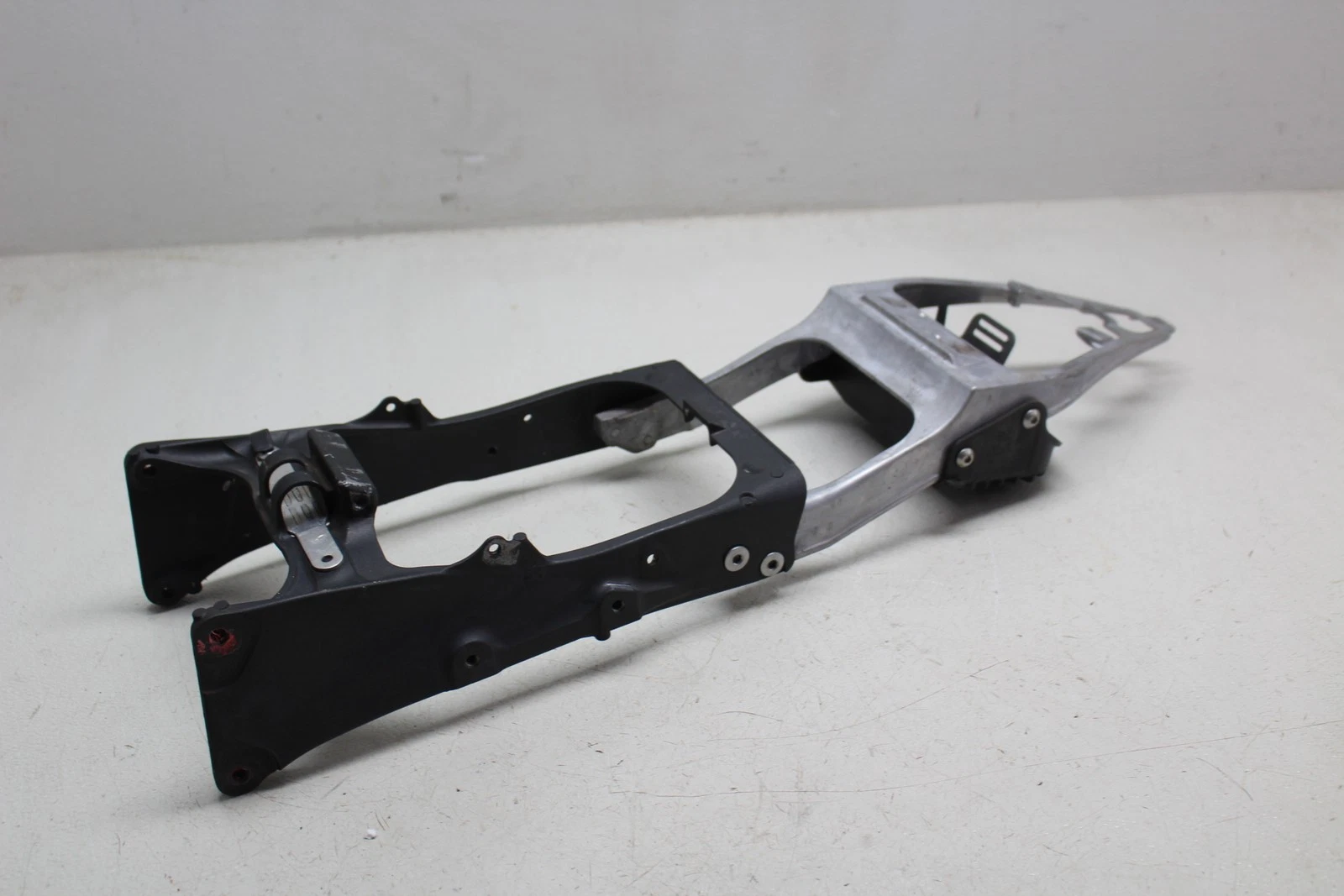 2009-2012 Kawasaki Ninja Zx6r Zx-6r Rear Subframe Back Sub Frame