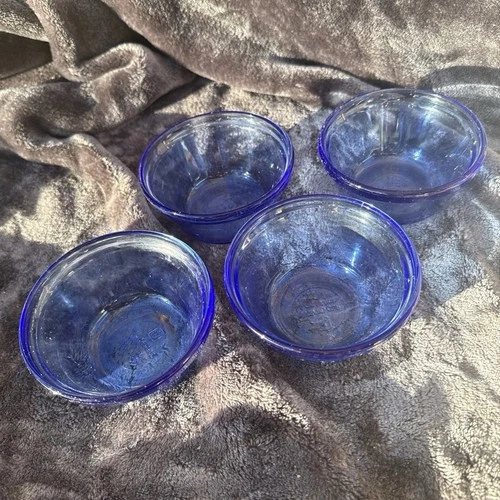 4 Vintage 6oz Custard Cups. Cobalt Blue Ramekins, Desert