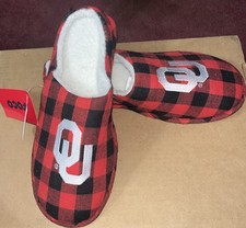 Men  s FOCO NCAA Sherpa lined Buffalo Check Memory foam slippers Oklahoma Sooners