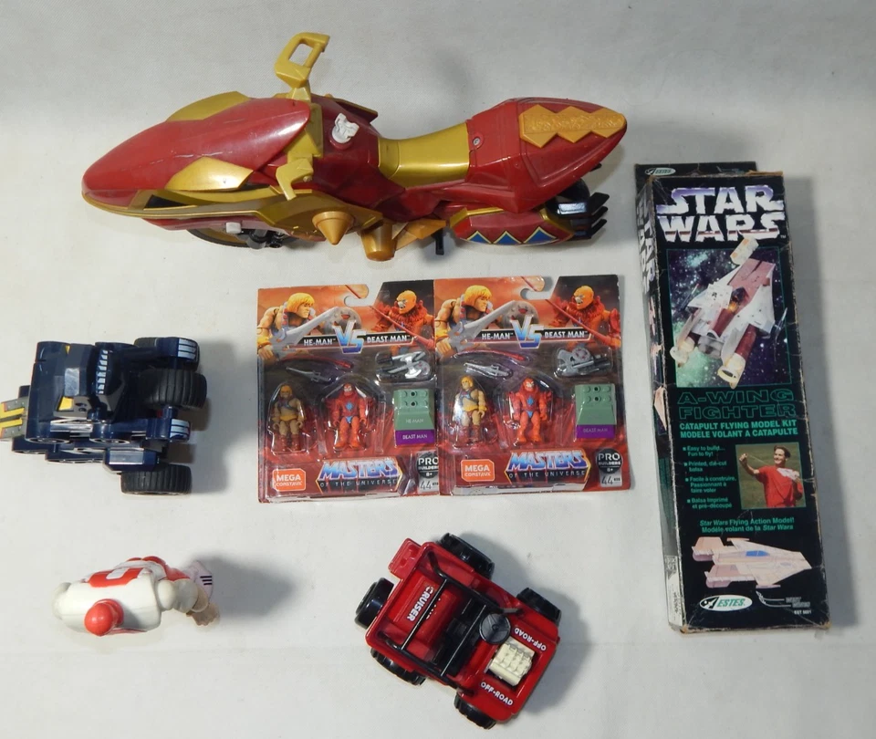 7 Vintage 80s 90s Toys Power Rangers Star Wars Go-bots Ghost Busters He-Man Lot - Image 2 of 4
