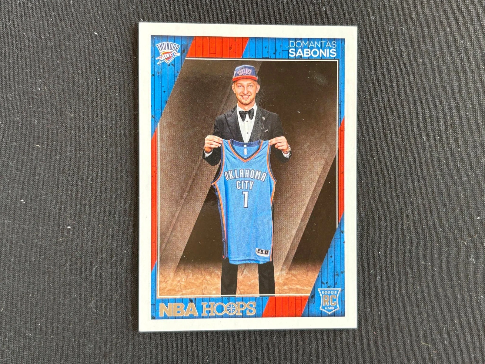 Domantas Sabonis trading card