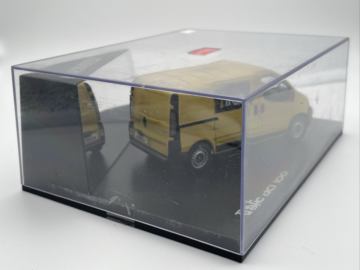 RENAULT TRAFIC DCI 100 Jaune I D V U norev 1/43 EUR 25,00 - FR RENAULT TRAFIC DCI 100 Jaune I D V U norev 1/43 EUR 25,00 - FR