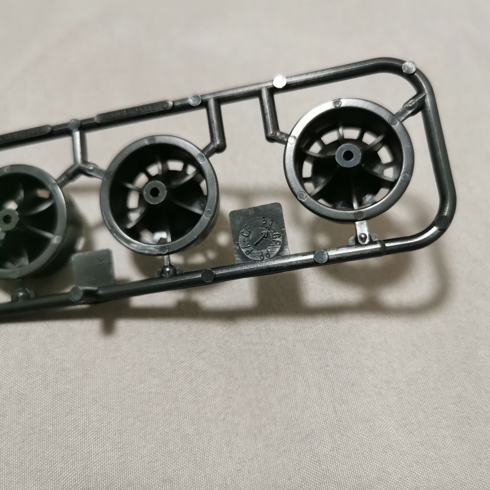 Tamiya 95631/95245Mini 4WD Super Hard Low-Profile Tires/Reinforced 